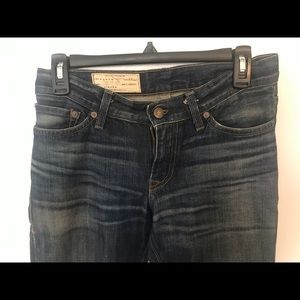 Imogen + Willie, Clarke jeans. Sz 24